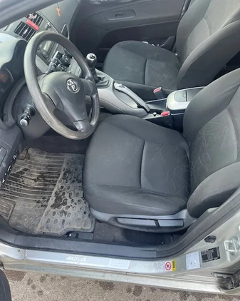 Toyota Auris cena 16900 przebieg: 239900, rok produkcji 2008 z Piwniczna-Zdrój małe 29